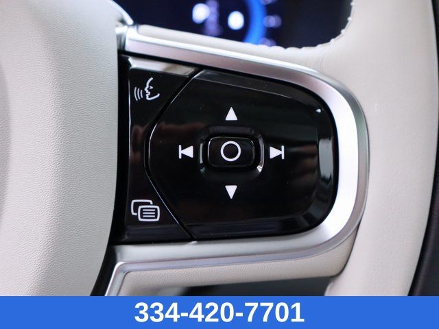 new 2025 Volvo XC90 car, priced at $62,801