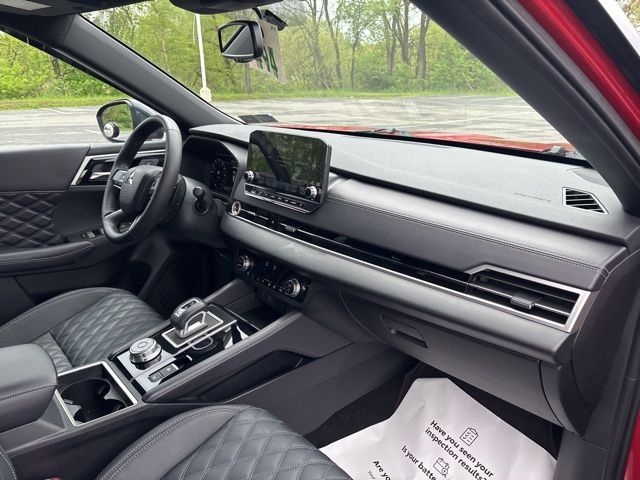 used 2023 Mitsubishi Outlander car, priced at $29,189