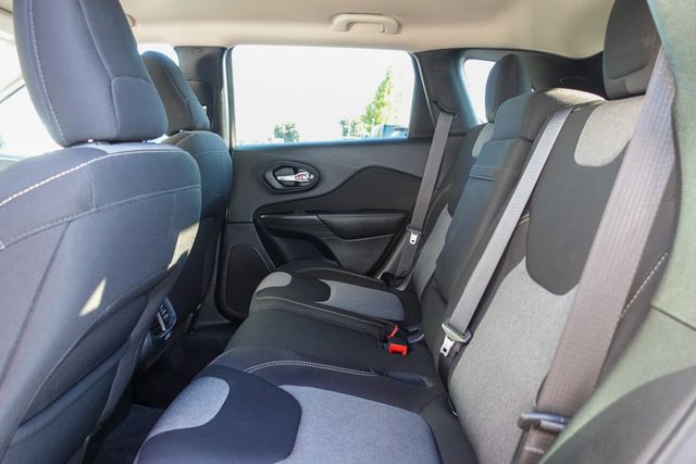 used 2016 Jeep Cherokee car, priced at $11,688