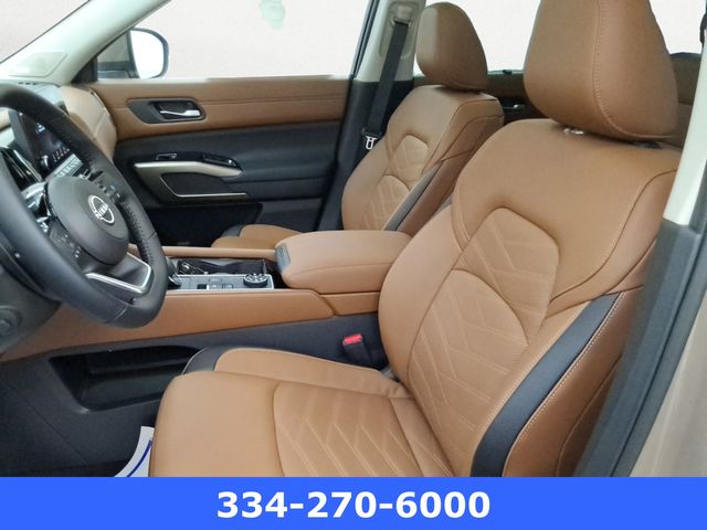new 2025 Nissan Pathfinder car, priced at $54,580