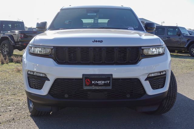 new 2025 Jeep Grand Cherokee car, priced at $53,135