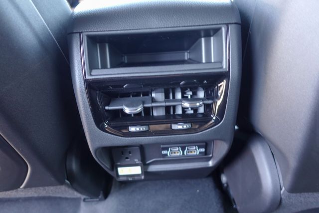 new 2025 Jeep Grand Cherokee car, priced at $41,350