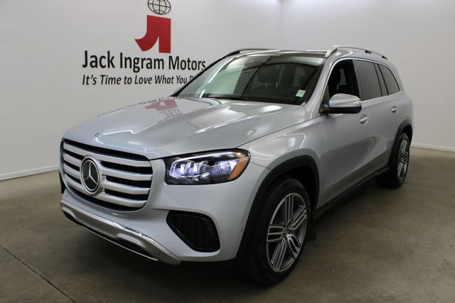 used 2024 Mercedes-Benz GLS car, priced at $76,997