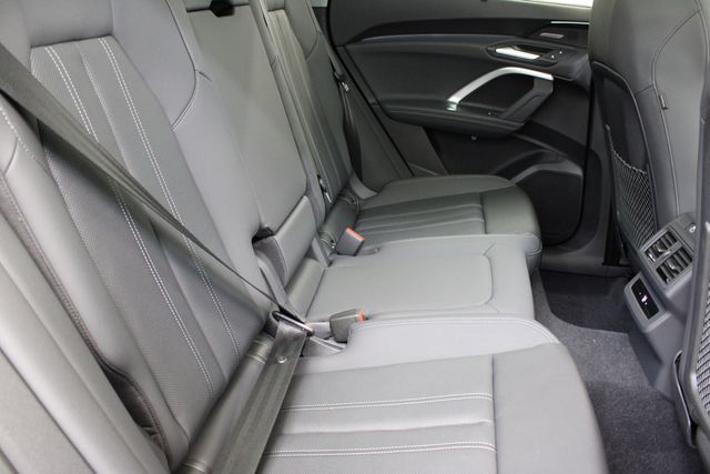 new 2025 Audi Q5 car, priced at $61,300