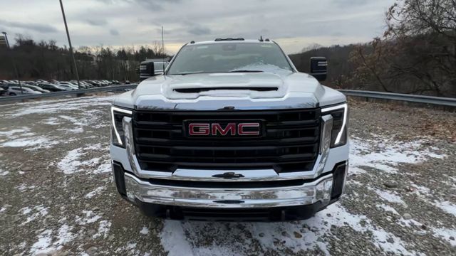 new 2024 GMC Sierra 2500HD car, priced at $64,547