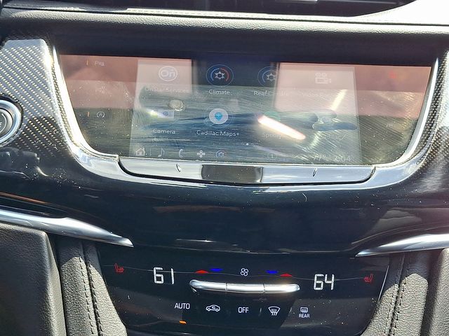 used 2022 Cadillac XT6 car, priced at $40,783