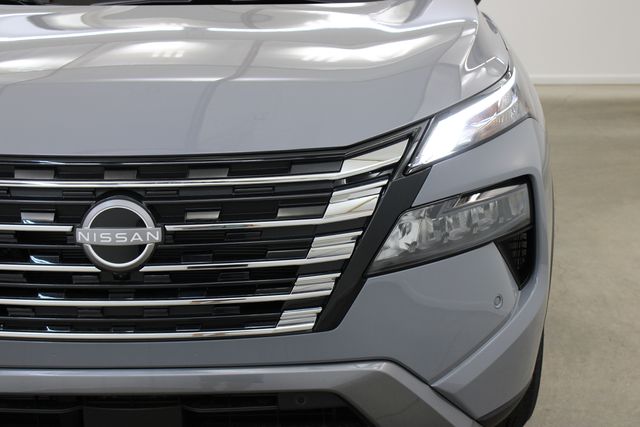 new 2025 Nissan Rogue car, priced at $44,825