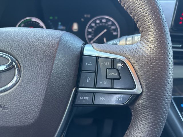 used 2021 Toyota Sienna car, priced at $43,299