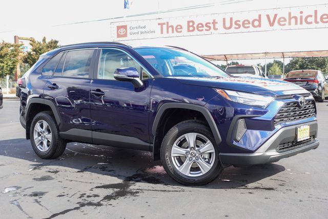new 2025 Toyota RAV4 car
