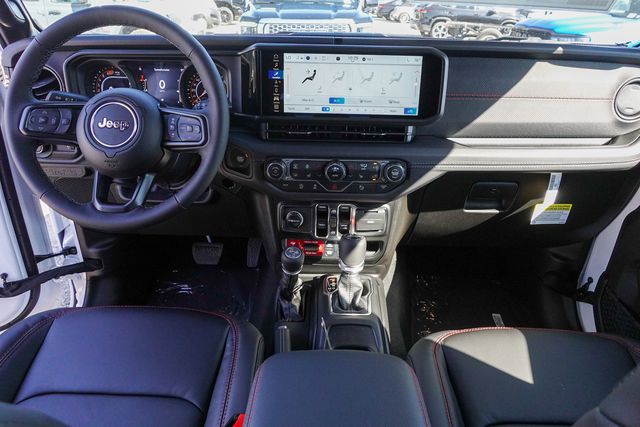 new 2025 Jeep Wrangler car, priced at $65,570