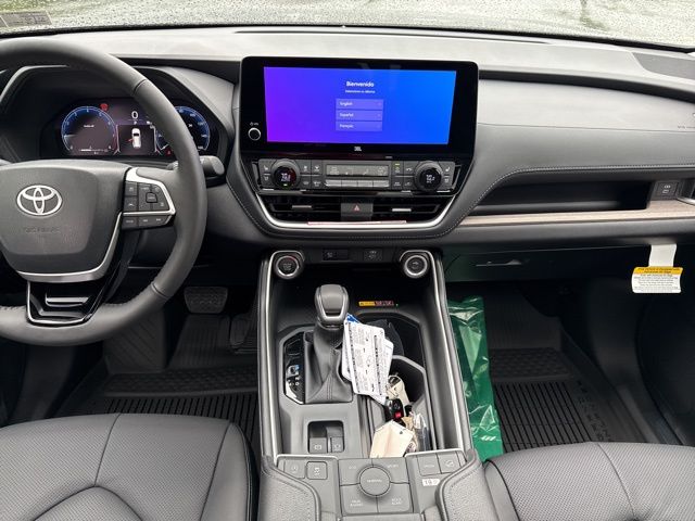 new 2025 Toyota Grand Highlander car, priced at $55,672