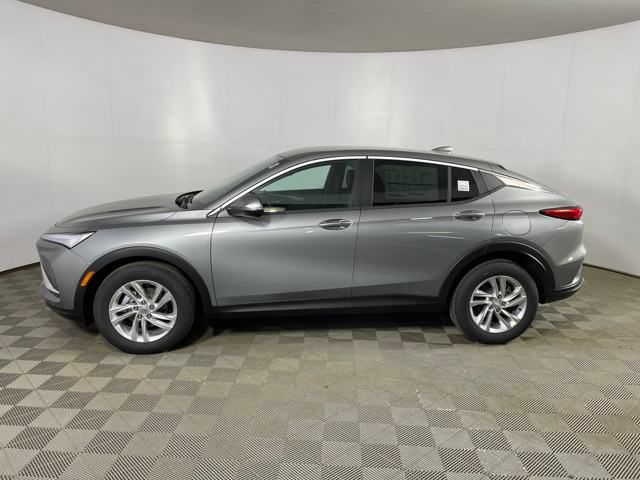new 2025 Buick Envista car, priced at $26,000