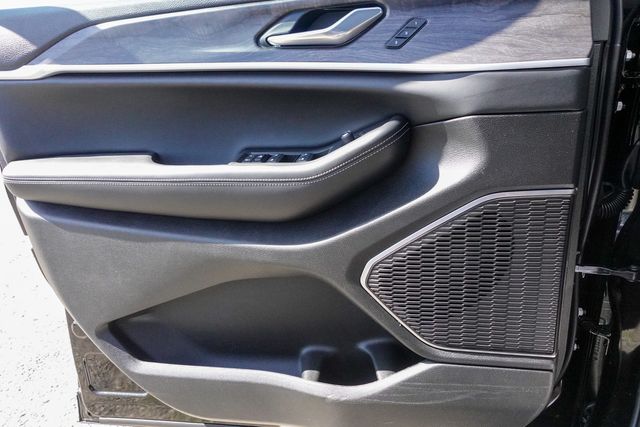 new 2025 Jeep Grand Cherokee L car, priced at $52,707