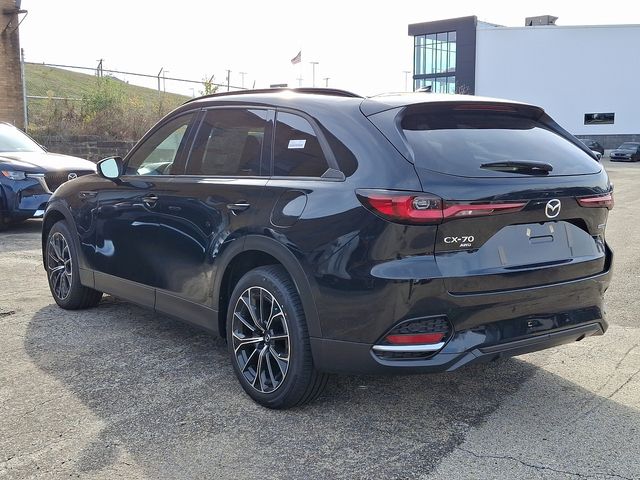 new 2025 Mazda CX-70 PHEV car, priced at $56,469