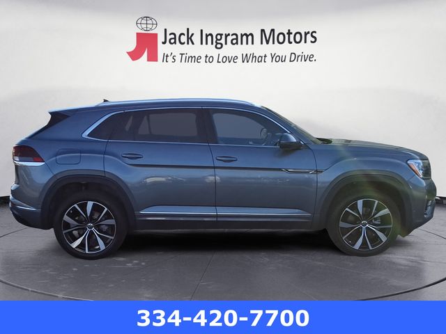 new 2025 Volkswagen Atlas Cross Sport car, priced at $52,622