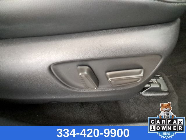 used 2024 Toyota Highlander car, priced at $43,999
