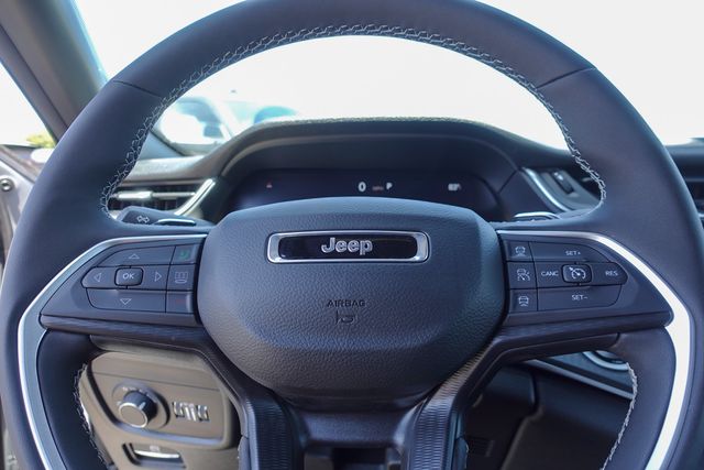 new 2025 Jeep Grand Cherokee L car, priced at $43,712