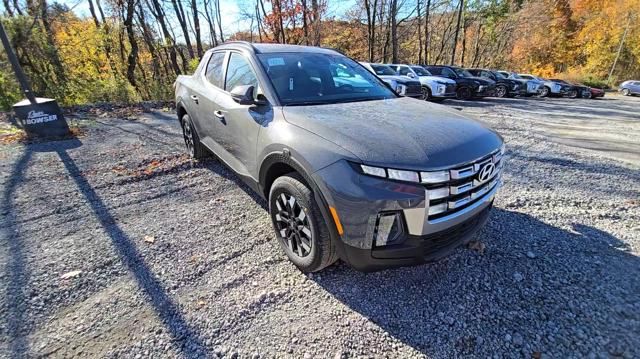 new 2025 Hyundai Santa Cruz car, priced at $32,942