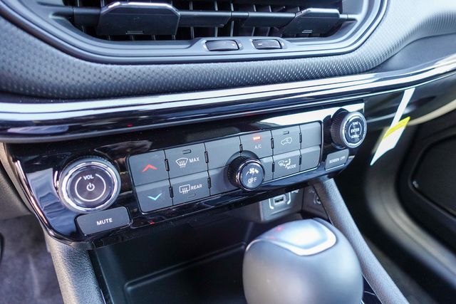 new 2025 Jeep Compass car, priced at $28,160