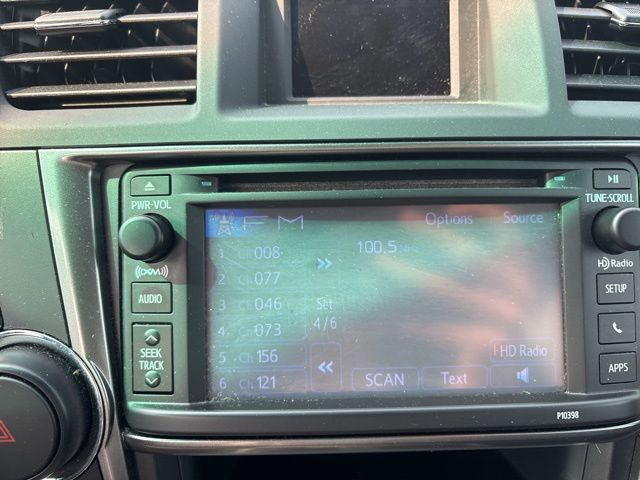 used 2013 Toyota Highlander car, priced at $15,999