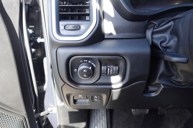 new 2025 Ram 1500 car, priced at $48,648