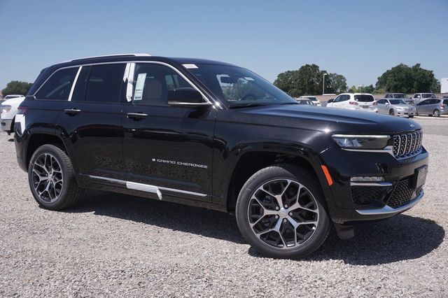 new 2023 Jeep Grand Cherokee car, priced at $61,870