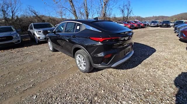 new 2025 Buick Envista car, priced at $26,285