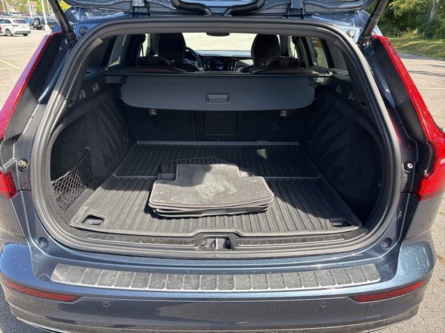 used 2021 Volvo V60 Cross Country car, priced at $27,499