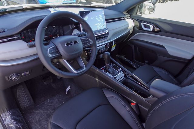 new 2025 Jeep Compass car, priced at $39,380