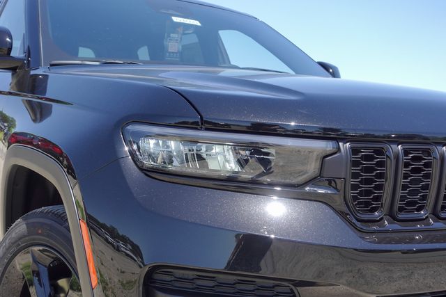 new 2025 Jeep Grand Cherokee car, priced at $41,350