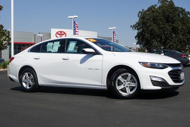 used 2020 Chevrolet Malibu car, priced at $14,899