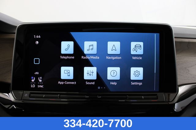 new 2025 Volkswagen Atlas car, priced at $44,703