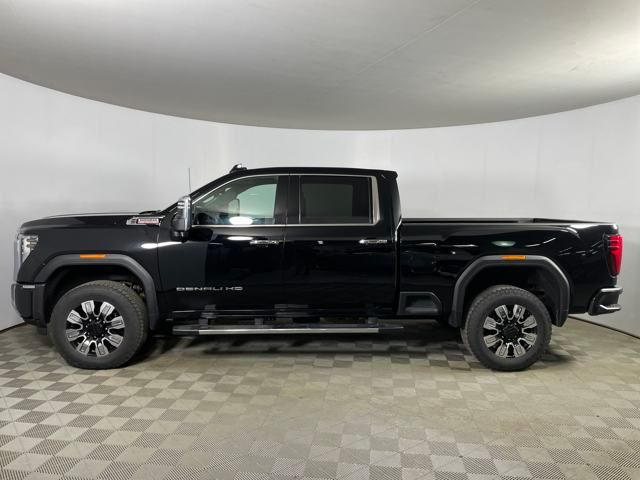 used 2024 GMC Sierra 2500HD car, priced at $72,000