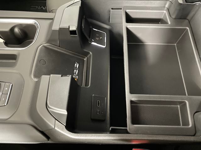 new 2025 GMC Sierra 2500HD car, priced at $84,000