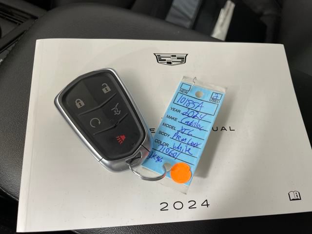 used 2024 Cadillac XT6 car, priced at $45,500