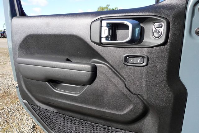new 2025 Jeep Wrangler car, priced at $55,069