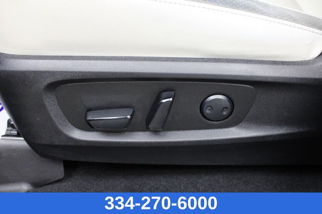 used 2022 Nissan Pathfinder car, priced at $32,999