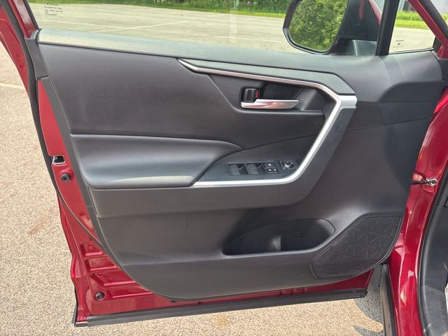 used 2020 Toyota RAV4 car, priced at $26,999
