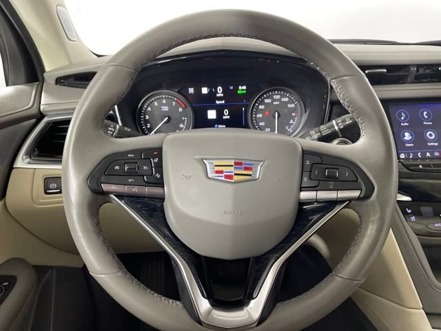 used 2023 Cadillac XT6 car, priced at $39,000