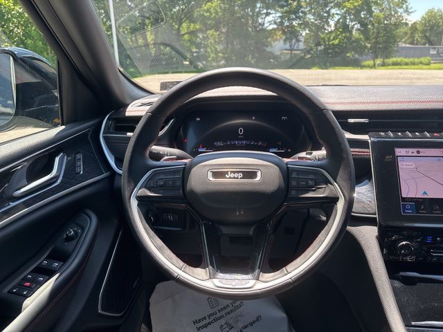 used 2022 Jeep Grand Cherokee car, priced at $37,699