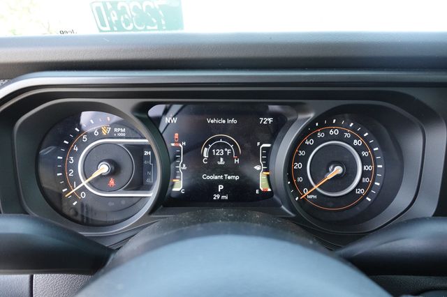 new 2025 Jeep Gladiator car, priced at $44,530