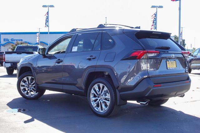 new 2025 Toyota RAV4 car