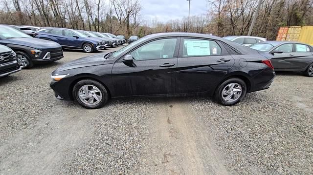 new 2025 Hyundai Elantra car, priced at $23,195