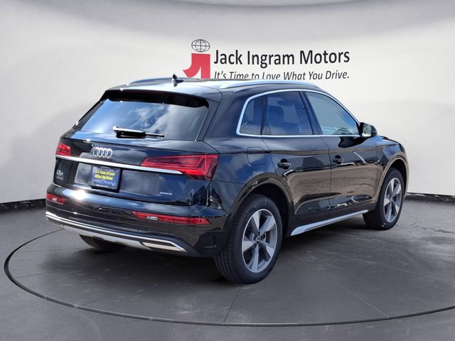 new 2025 Audi Q5 car, priced at $51,540