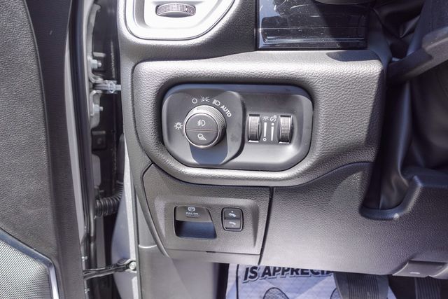new 2025 Ram 1500 car, priced at $60,771