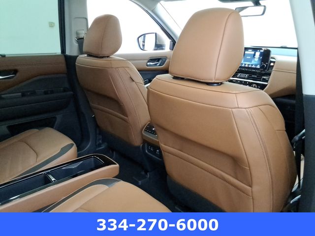 new 2025 Nissan Pathfinder car, priced at $54,580