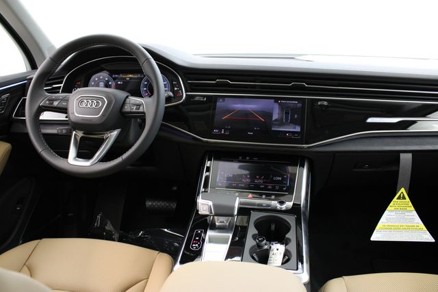 new 2025 Audi Q7 car, priced at $70,850