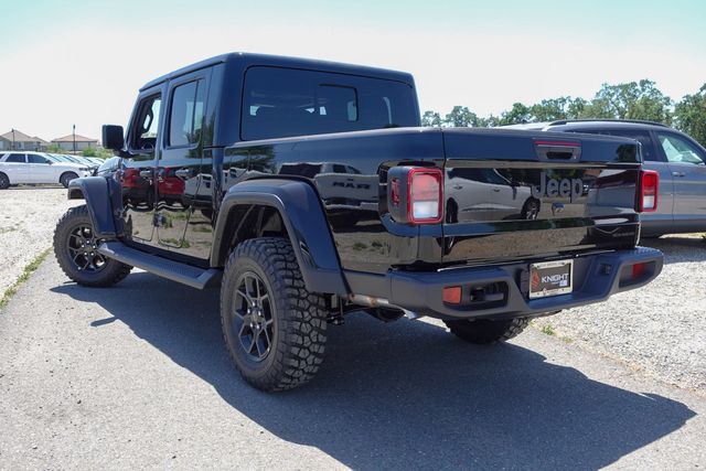 new 2025 Jeep Gladiator car, priced at $44,270