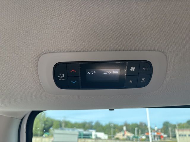 used 2021 Chrysler Pacifica car, priced at $32,699