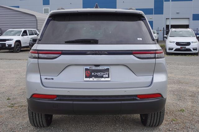 new 2025 Jeep Grand Cherokee car, priced at $40,120